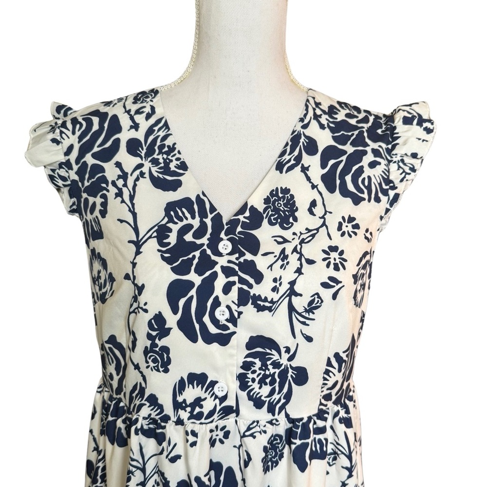 Shein Floral print beautiful midi dress. Ruffle Hem Smock Dress Medium - Picture 6 of 9